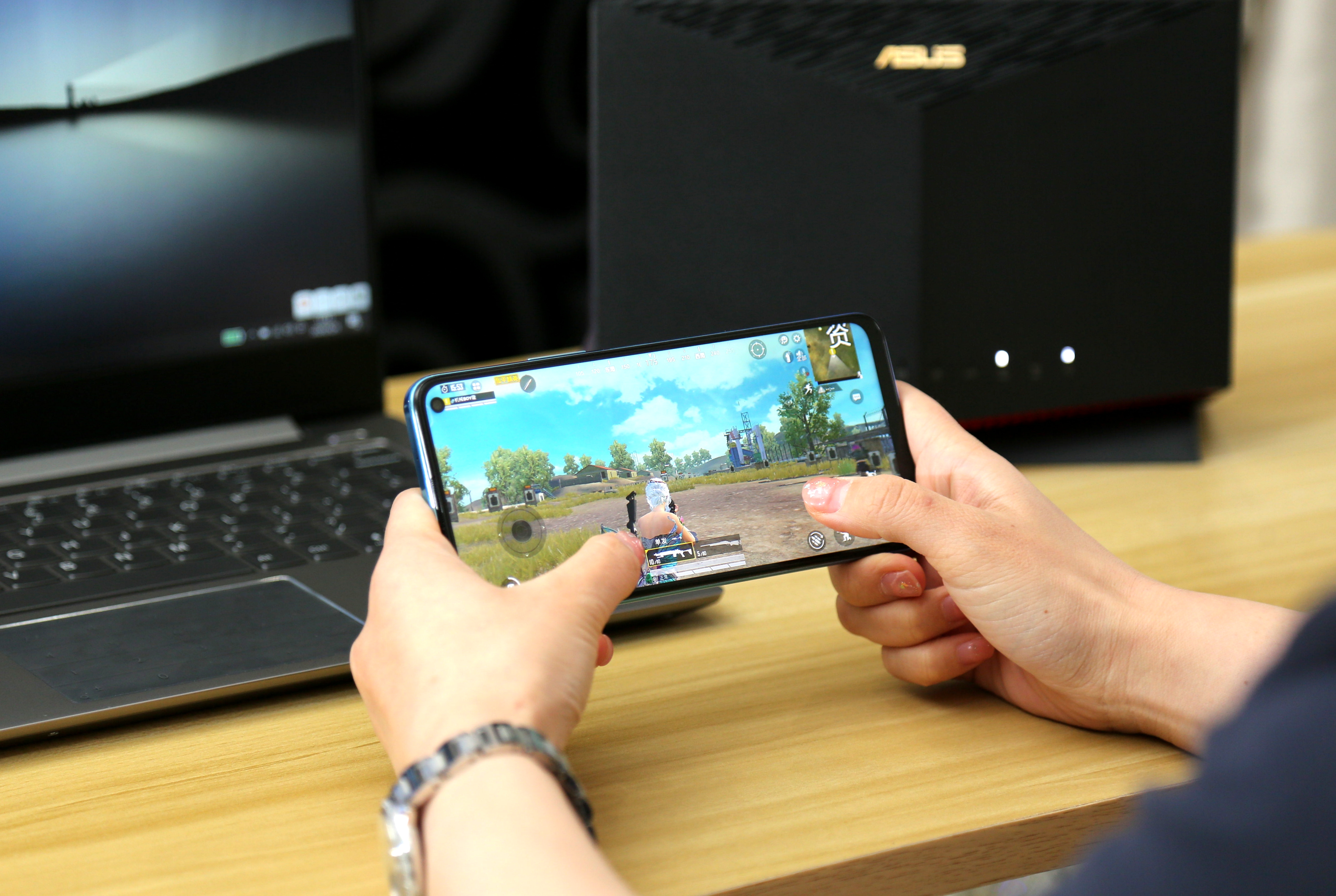 华硕rtx3060ti巨齿鲨测评,华硕巨齿鲨rt-ac86u