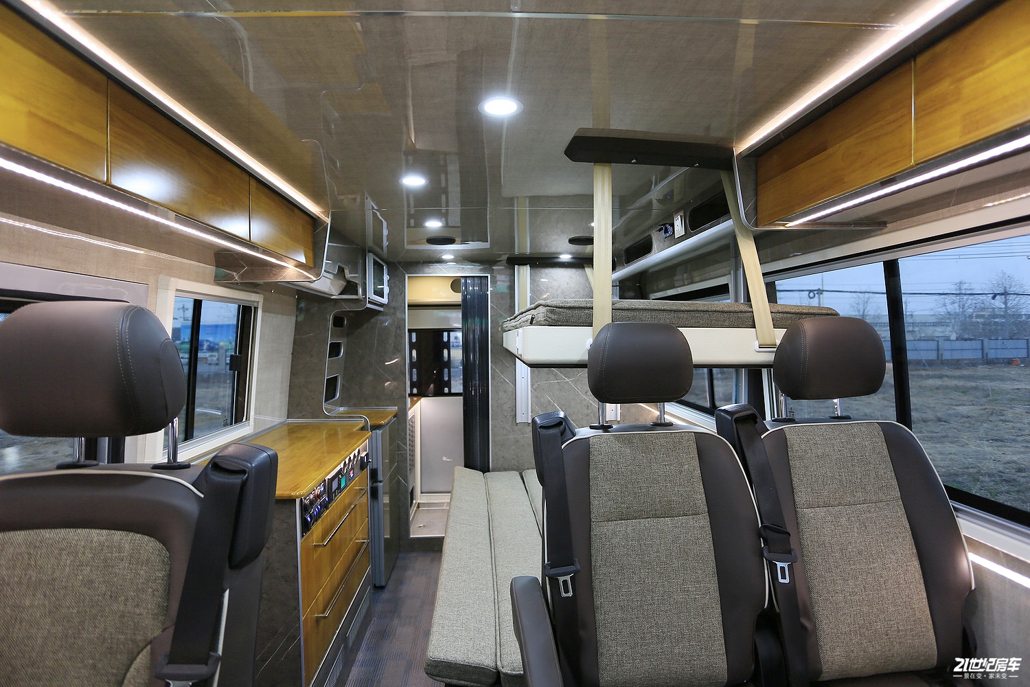 全新东风猛士自动挡房车,东风挑战者房车是上海哪里生产的