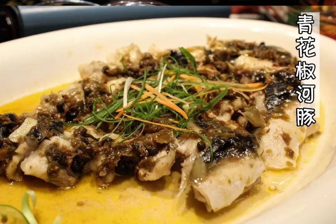 既然年终聚餐躲不掉，那就盘它啊！