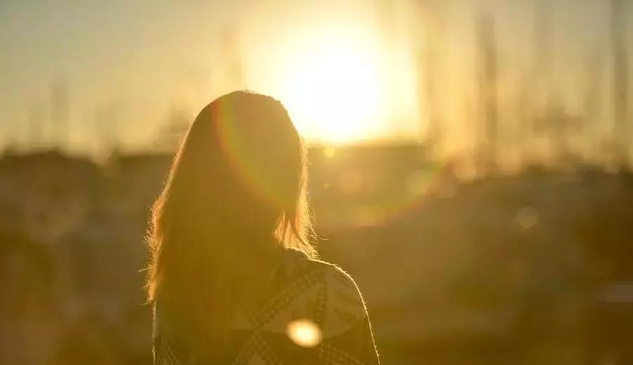 那些生完孩子的妈妈都去哪了,生孩子后没工作是什么感受