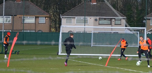 英超球星休息日,英超球星的混乱生活