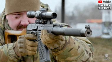 吃鸡中最差*击狙**枪VSS现实中如何，400米击穿防弹衣，特种部队最爱