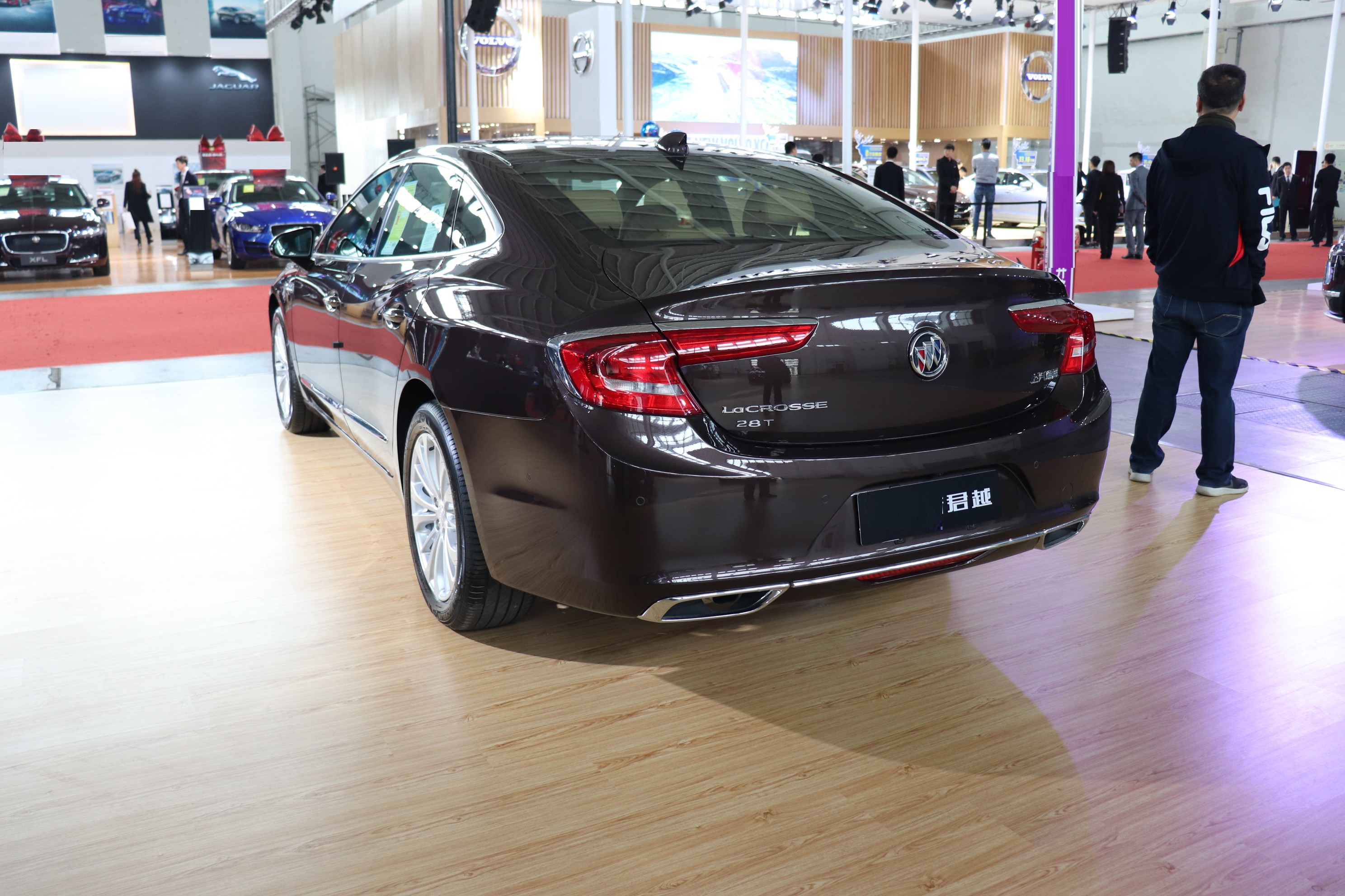 别克君越二手该怎么选择,18款2.0t别克君越二手值得买吗