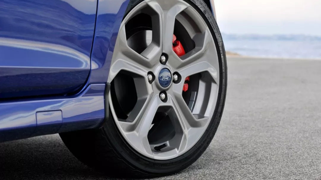 看轮胎参数就知道轮胎性能,轿车轮胎性能均衡标准