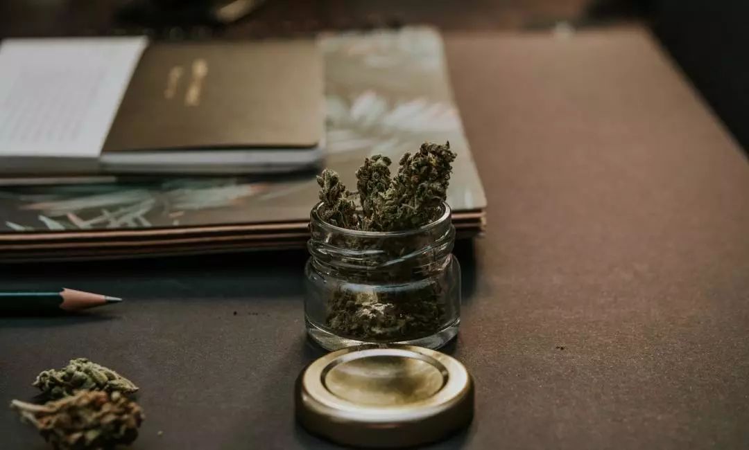 回国带国内禁止的东西怎么办,回国过海关什么东西不能带