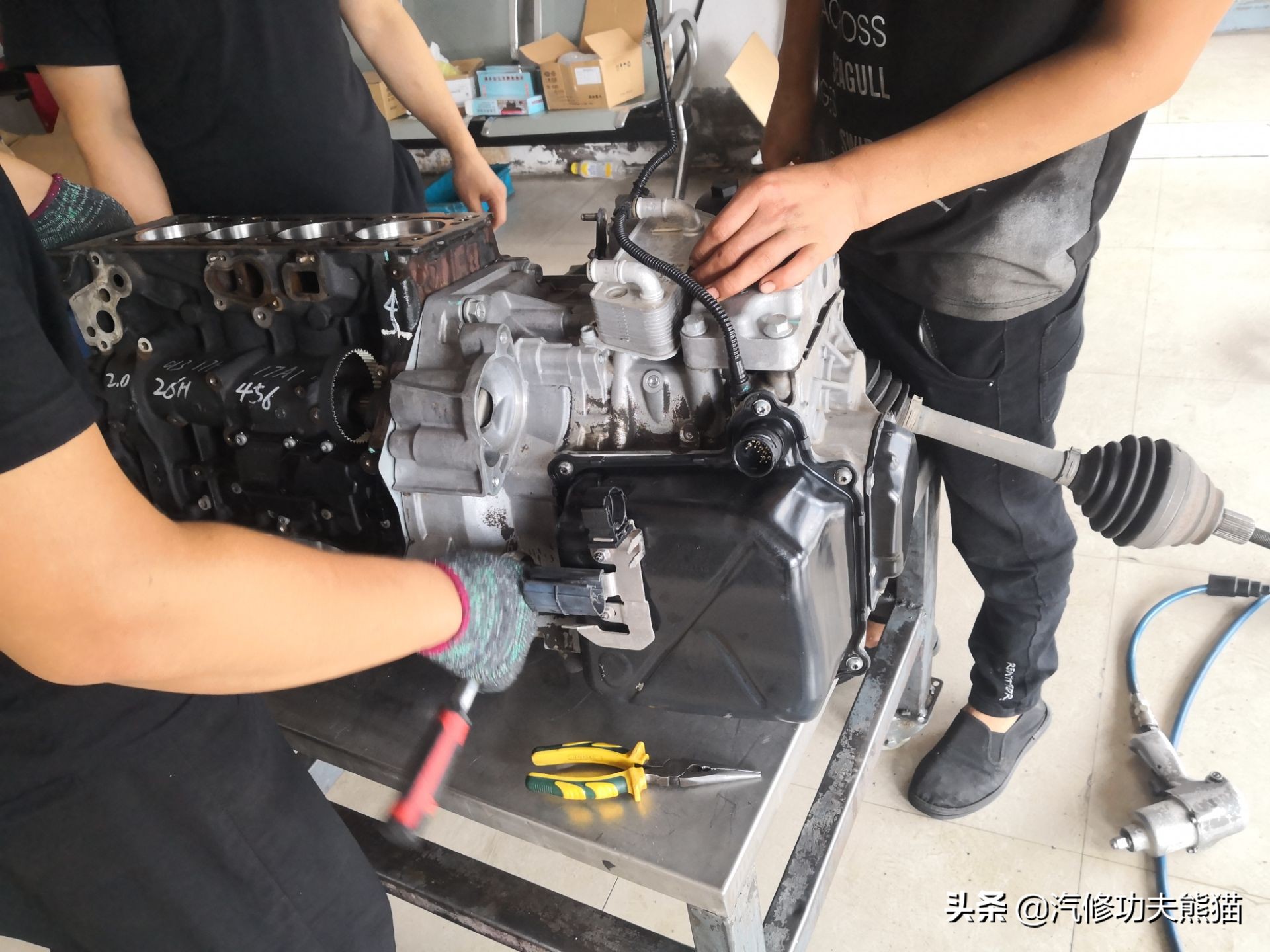 大众cc烧机油一般问题出现在哪里 (大众cc烧机油是什么表现)