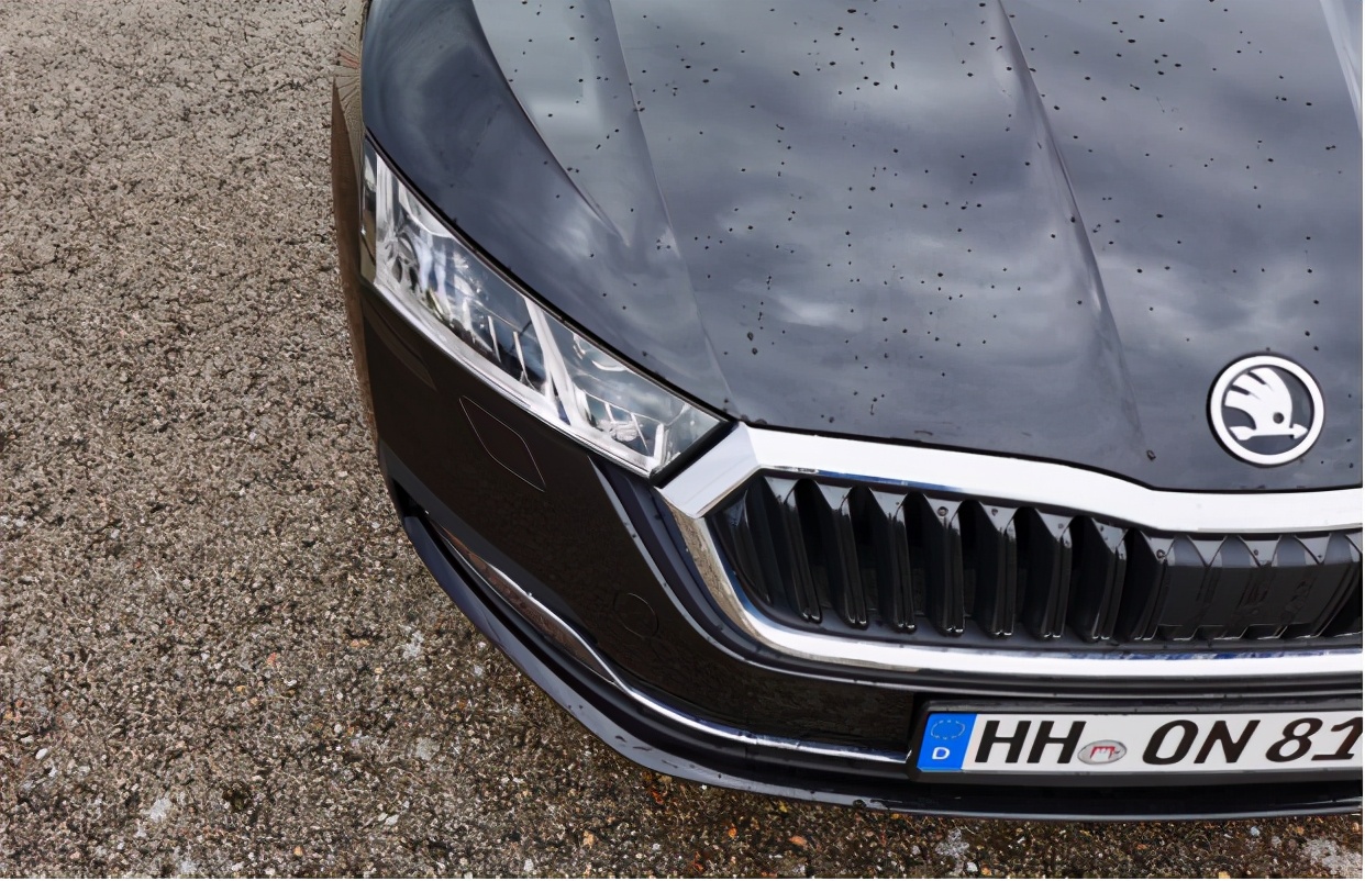 第四代斯柯达明锐国内版,明锐和高尔夫对比差别