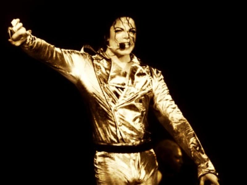 迈克尔杰克逊和张杰合作过吗,张杰和迈克尔杰克逊谁更厉害