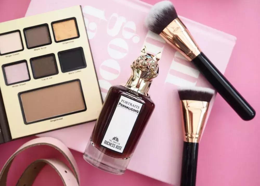 趁这些香水还没火，我先悄悄推荐给你