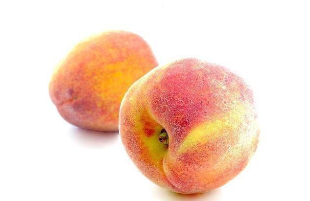 吃桃子的好处及功效与作用,吃西瓜和桃子会有什么好处