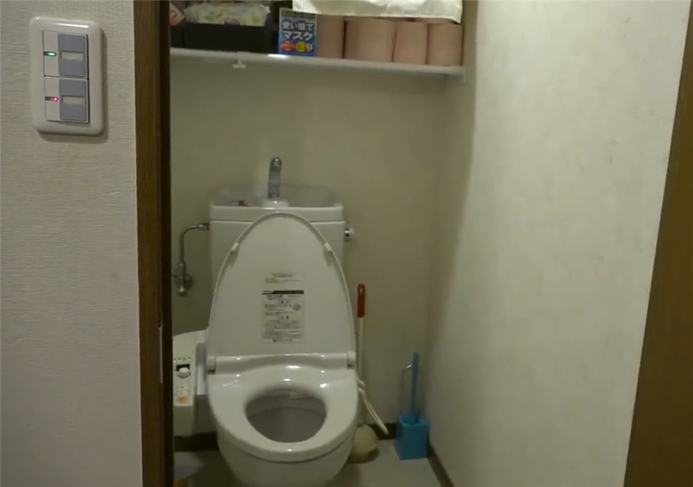 日本人设计的超小卫生间,日本人发明的卫生间