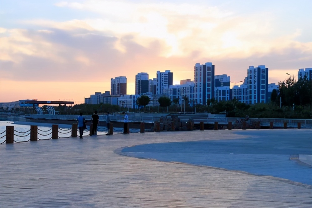 沧州旅游吴桥杂技,沧州非遗杂技表演