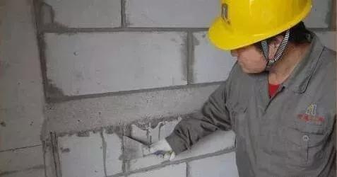 石膏砂浆有必要敲空鼓吗,砂浆空鼓用石膏处理