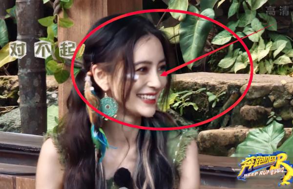 baby戴眼罩,baby鼻梁变化