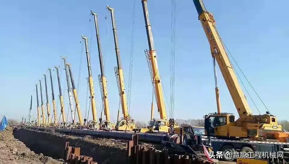 徐工1800吨吊车工地全过程,徐工12000吨巨无霸吊车