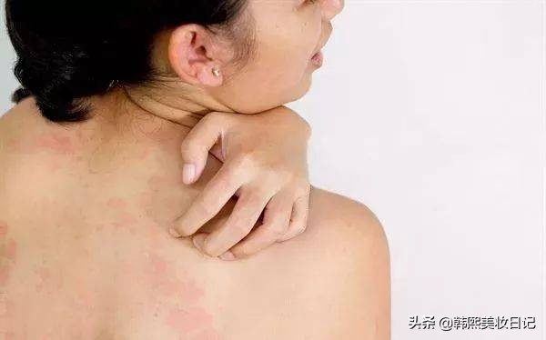 洗澡搓不到后背怎么办,洗澡怎么搓后背