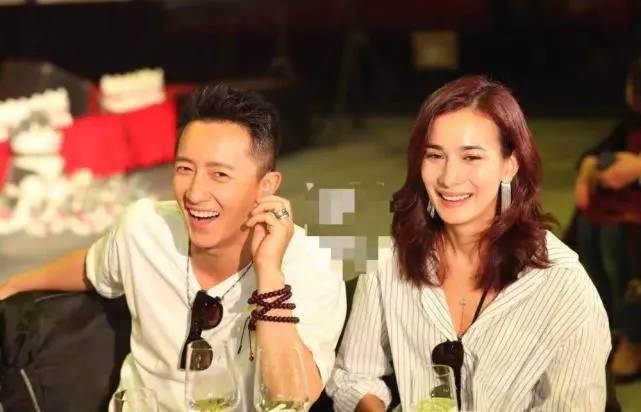 韩庚卢靖姗婚后甜蜜晒婚纱照,韩庚卢靖姗婚礼网友佳人相配祝福