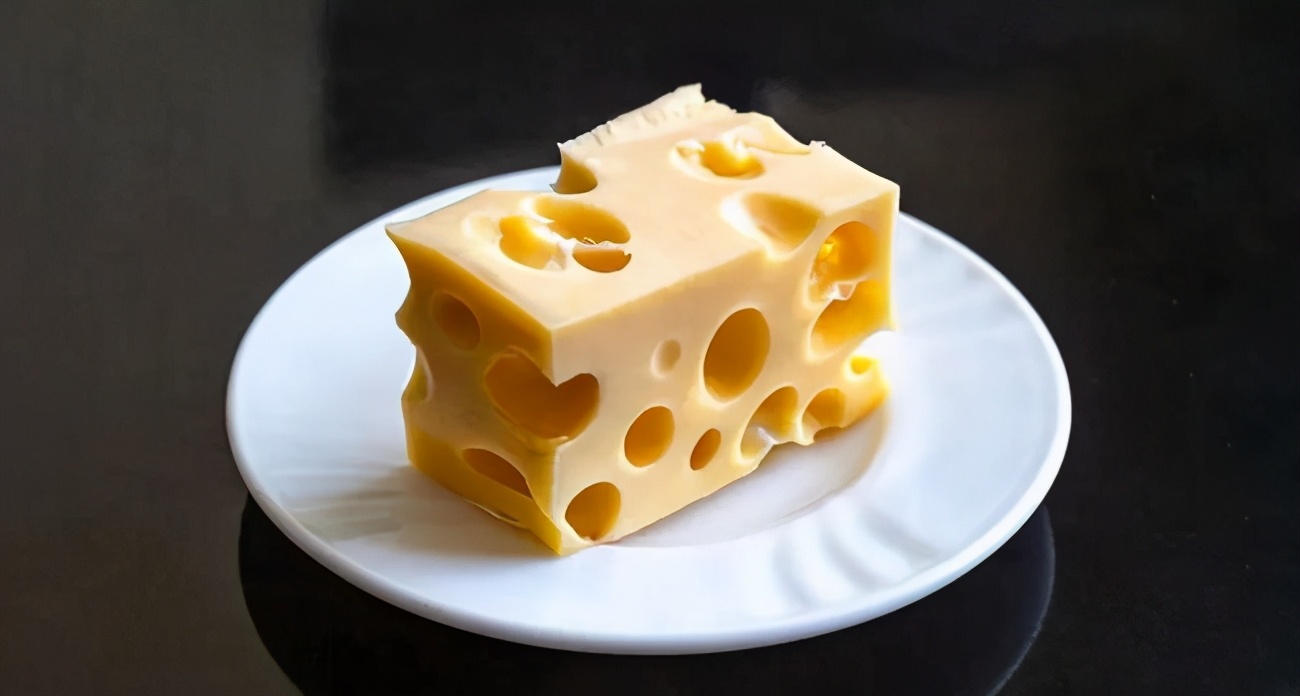 推荐高钙牛奶和钙片,补钙长高喝奶粉还是吃钙片