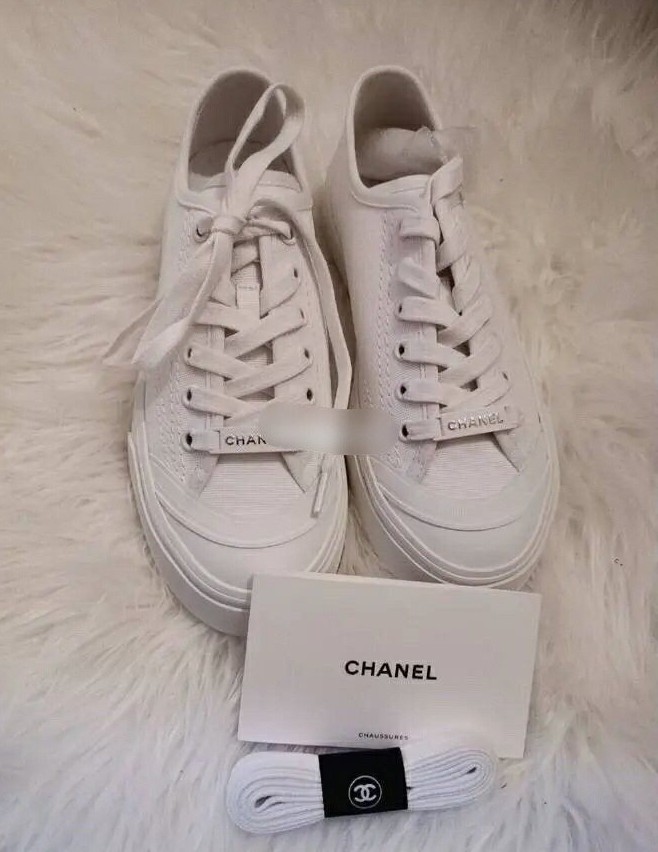 一博最新红毯照,一博退娱乐圈了吗