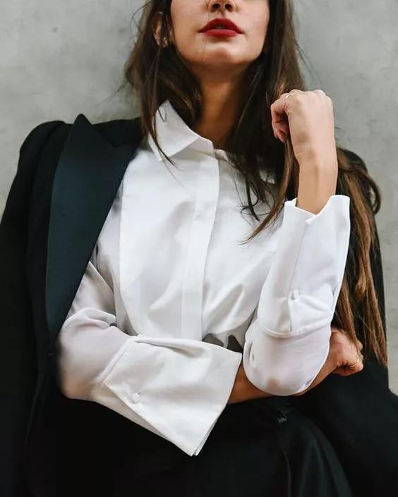 名门泽佳去眼袋红肿结痂图片,名门泽佳去眼袋效果怎么样