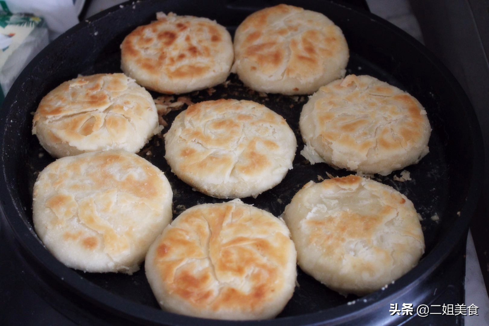 做酥饼怎么才不破皮,酥饼如何层次多又酥又脆