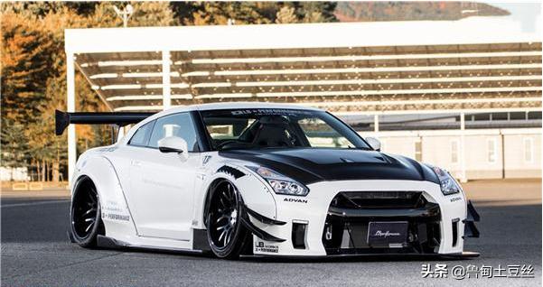 「毂锐驰」豪车车友看过来这个品牌你一定想拥有