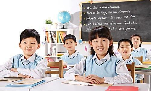 小孩该上初中了啥也学不会怎么办,小孩四年级了不愿意学习怎么办