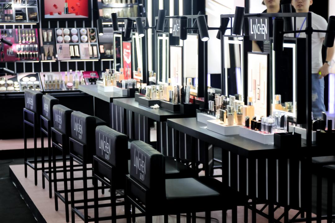 蓝秀这个牌子退出市场了吗,蓝秀是几线品牌