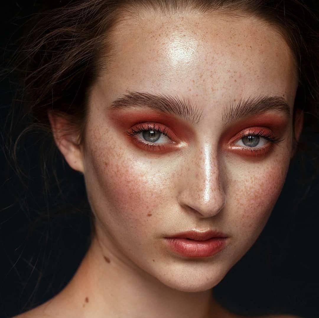 ladygaga也出彩妆了买还是不买,ladygaga的彩妆