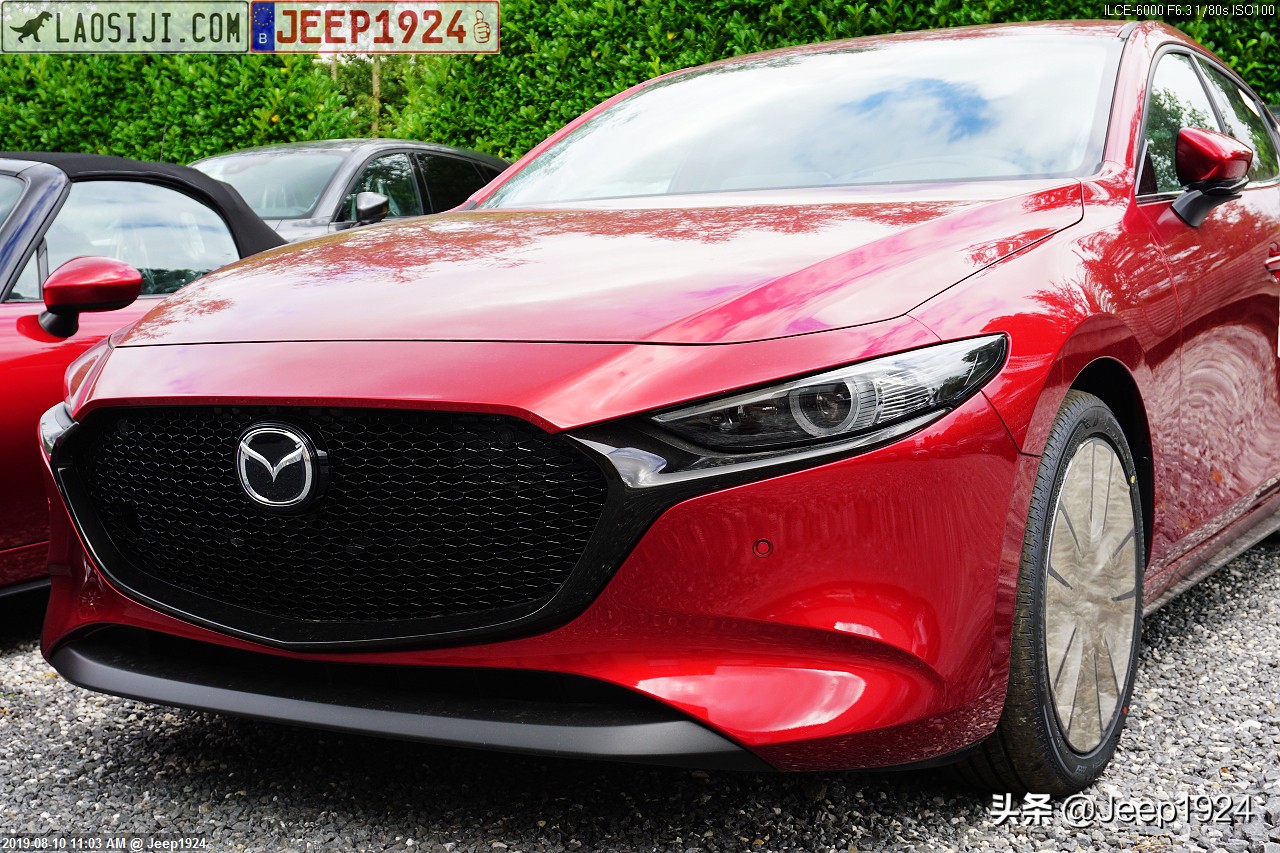 欧洲4S店实拍系列之Mazda,1---马3，我眼里最帅的两厢车