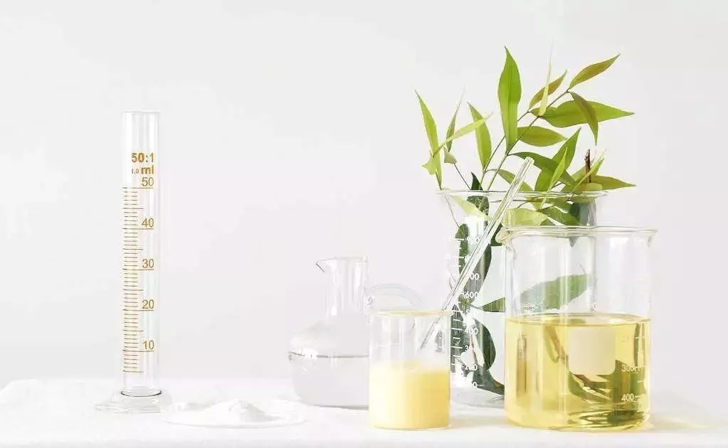 精油为什么有好处,护肤品葡萄籽精油的功效与作用