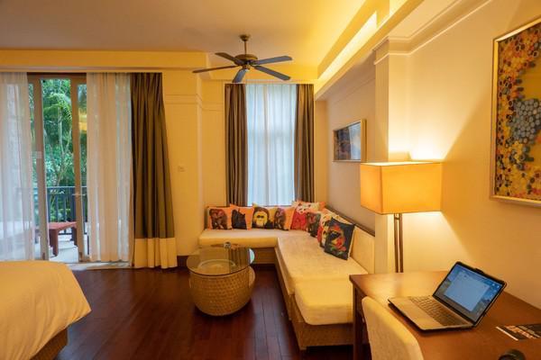 亚龙湾度假酒店全部测评,亚龙湾一线海景哪个酒店比较好