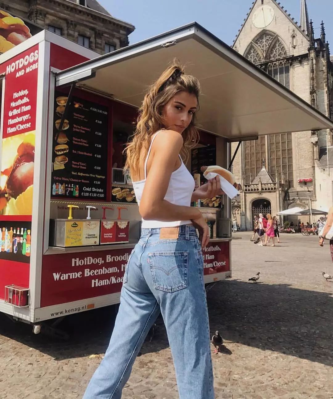 教你100元变身梦幻九头身KaiaGerber