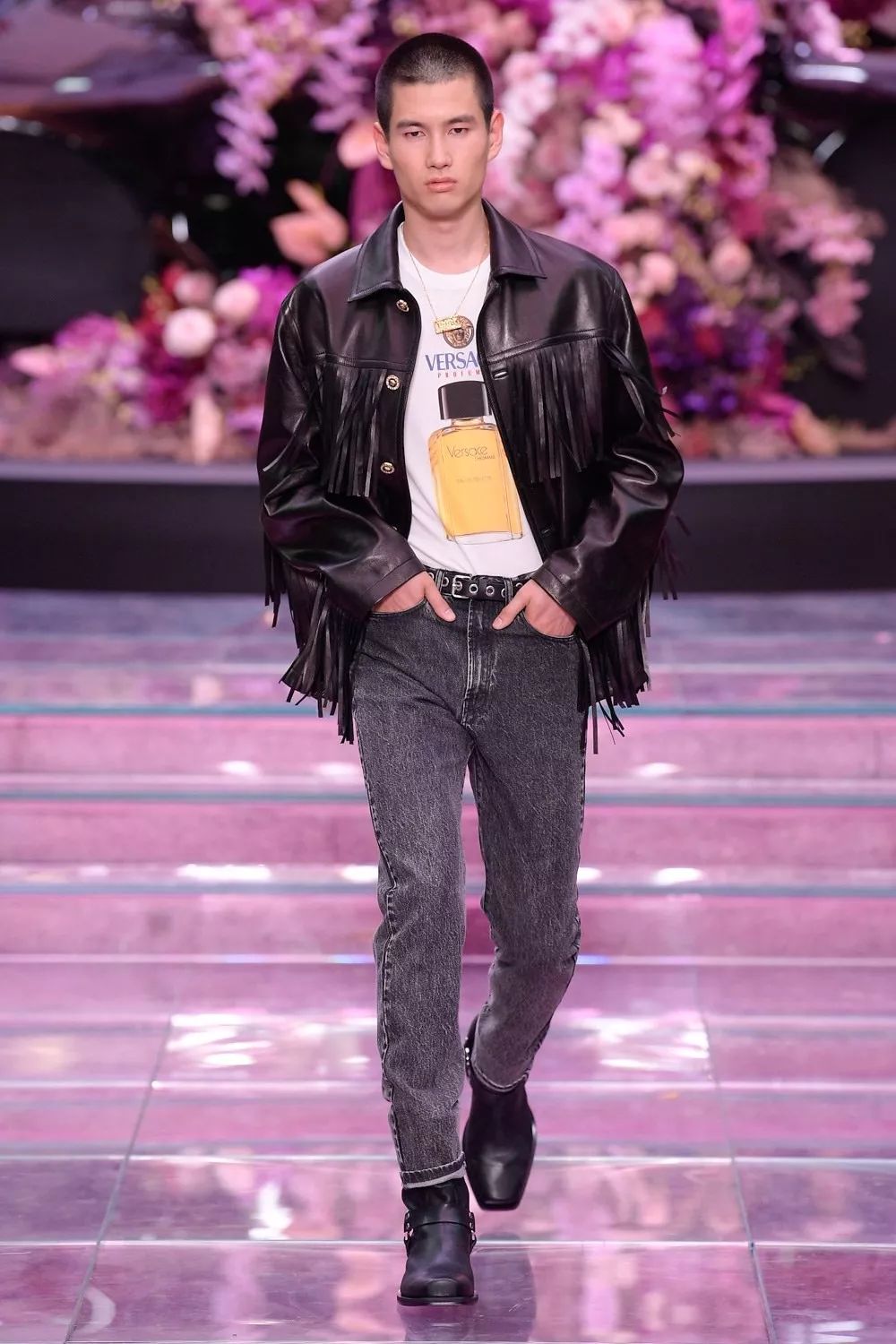 versace新款价格,versace限量版