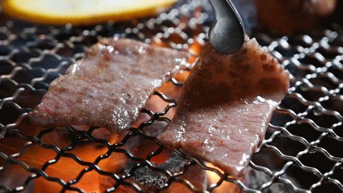 这家烤肉巨头新店开业就“爆店”!现在还能免费吃肉,这也太棒了