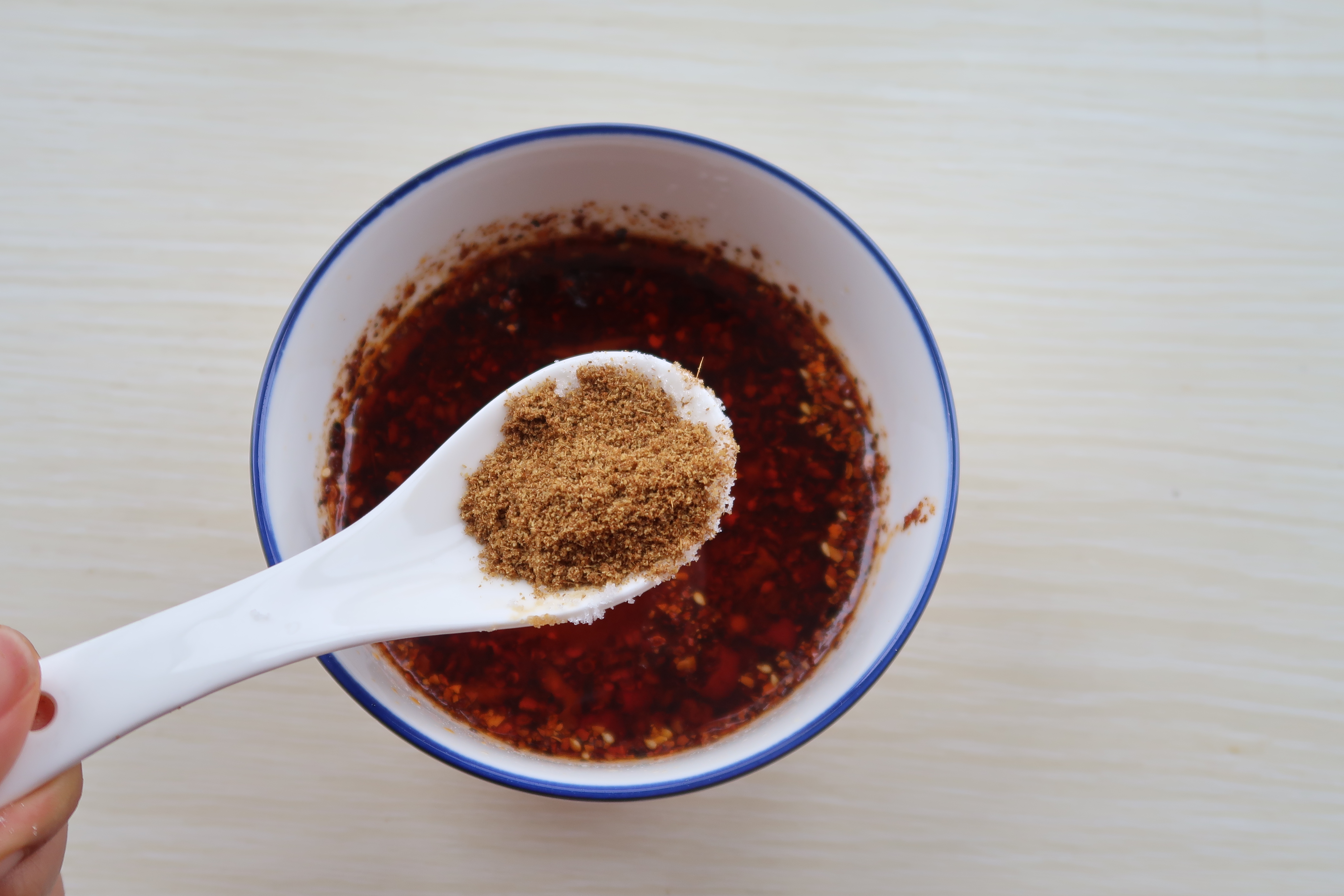 简单的万能烧烤酱料的做法,烧烤店烧烤酱汁怎么调