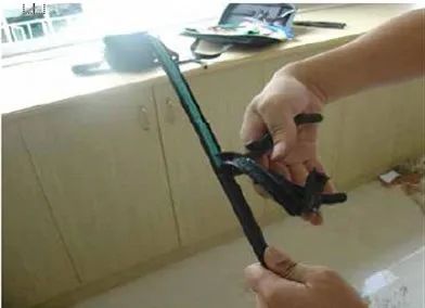 光纤熔接一天能熔多少,接续盒的光纤熔接视频