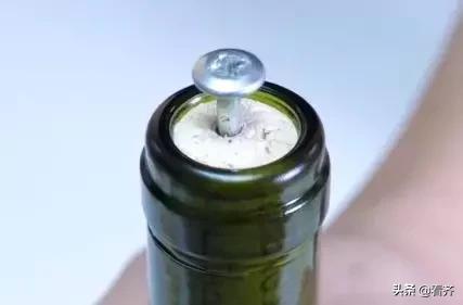 喝红酒家里没开瓶器怎么办,找不到开瓶器开红酒怎么办