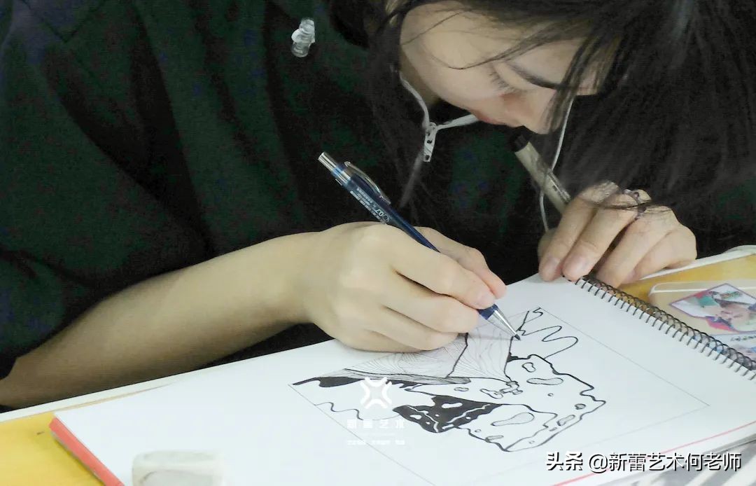 视觉传达设计考研手绘立体字,视觉传达设计手绘考研练习