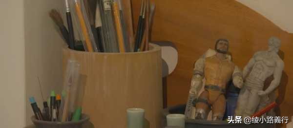 百年一遇的天才、鬼才、异才——怀念“亚洲至宝”漫画家郑问