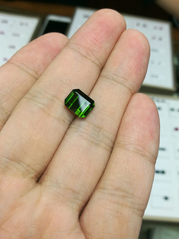 碧玺充填处理及鉴别分析,碧玺珠子充填