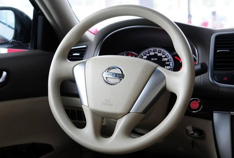 14.98万的日产天籁可以买吗,09年上牌日产天籁2.5能卖多少钱