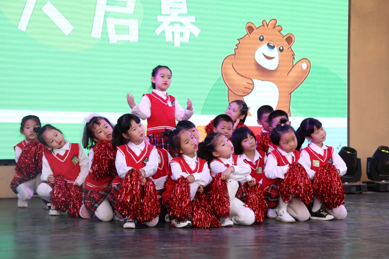 佳音优童希望美术教育三校联开暨工人文化宫职工美育中心启幕