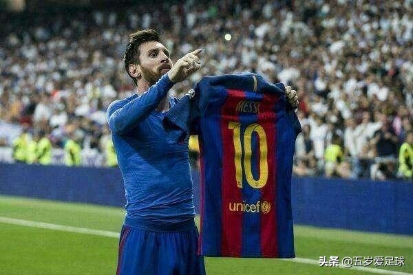 梅西神级任意球数据统计，距离球门28米，速度89Km/h快如火车！