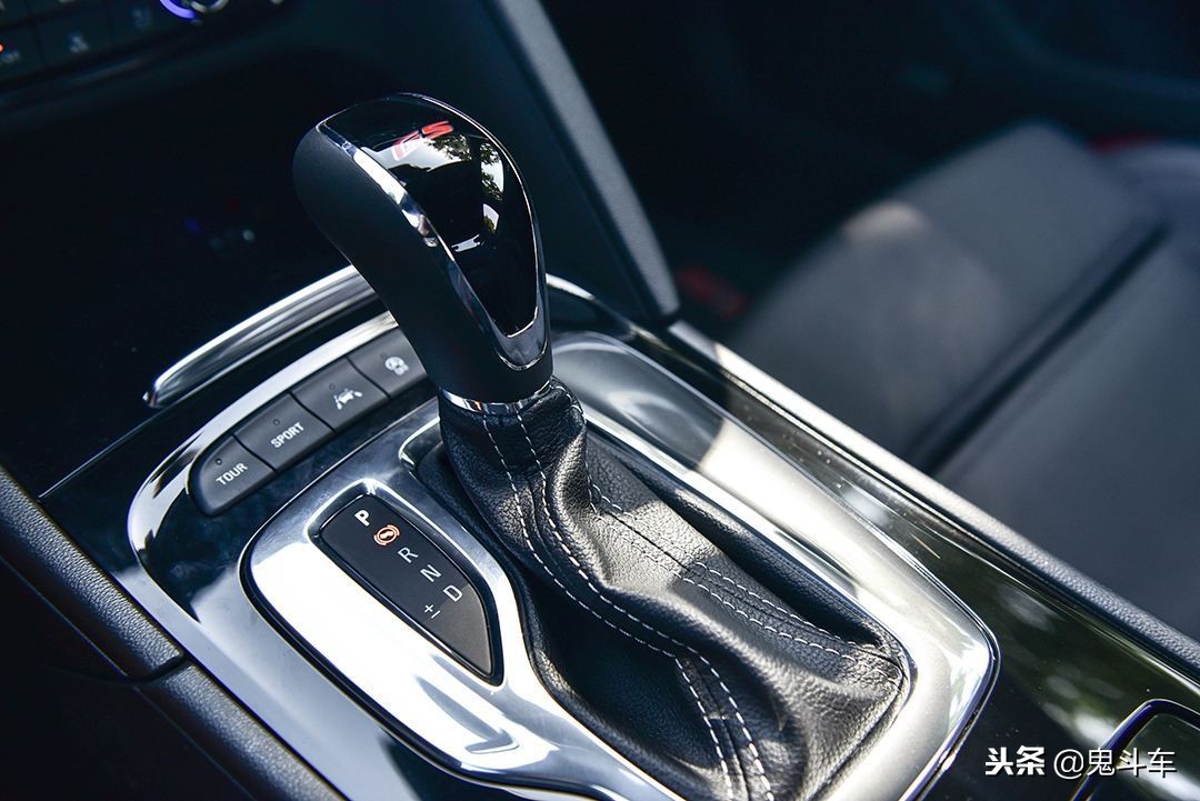 cvtatdct三款变速箱的优缺点,atcvtdct哪种变速箱最好