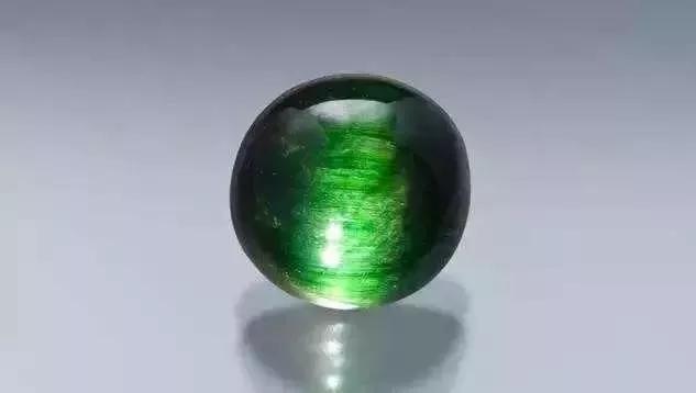 石头玉的鉴别,一块石头一块玉