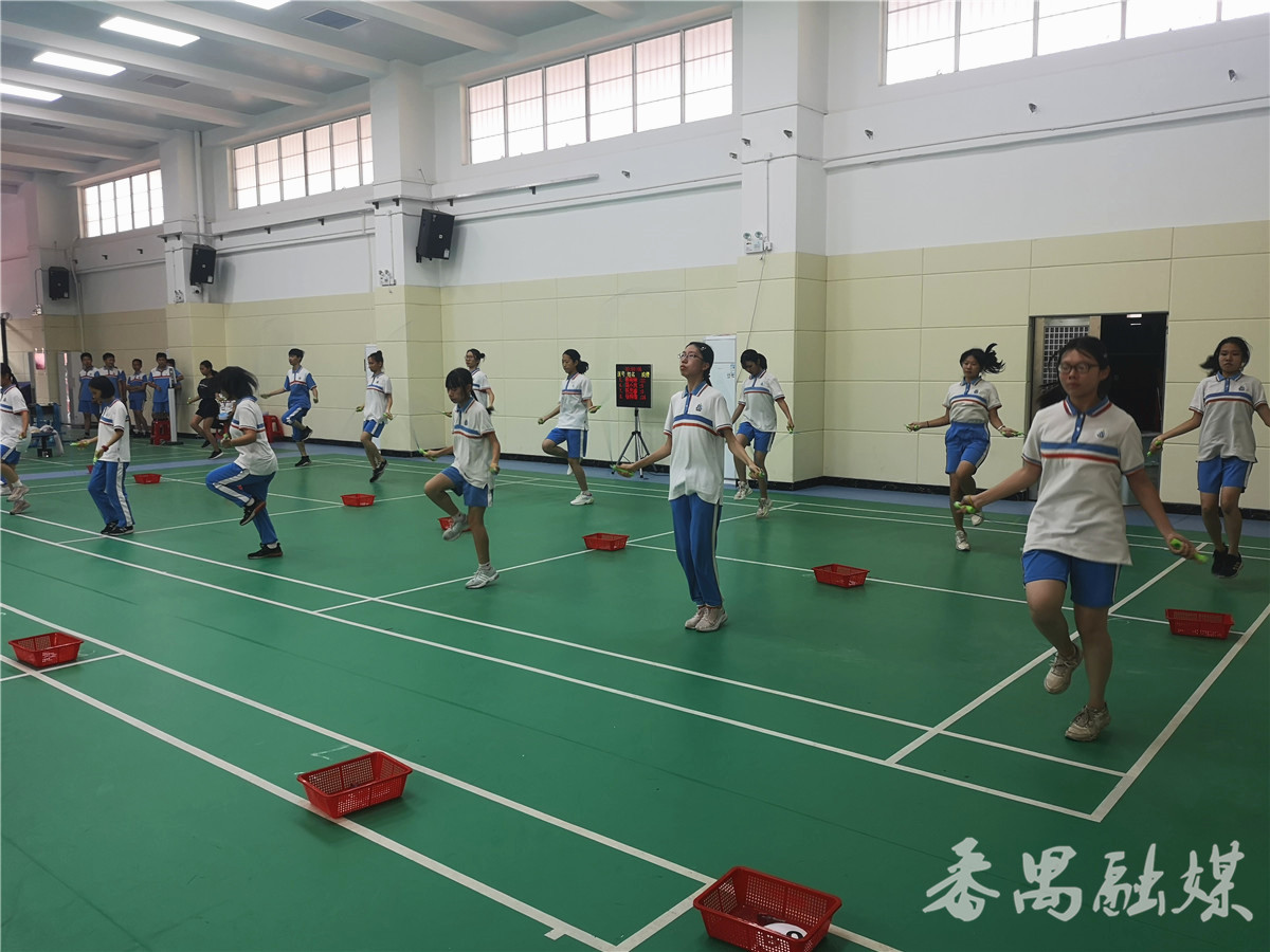 现场直击|番禺区14996名考生参加体育中考