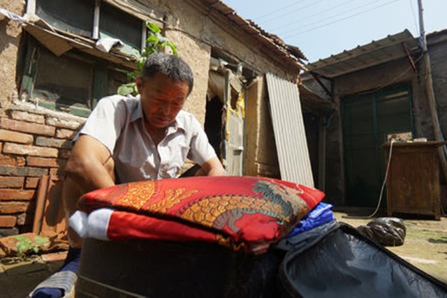 老人去世寿衣有讲究吗,老人去世穿寿衣有什么讲究