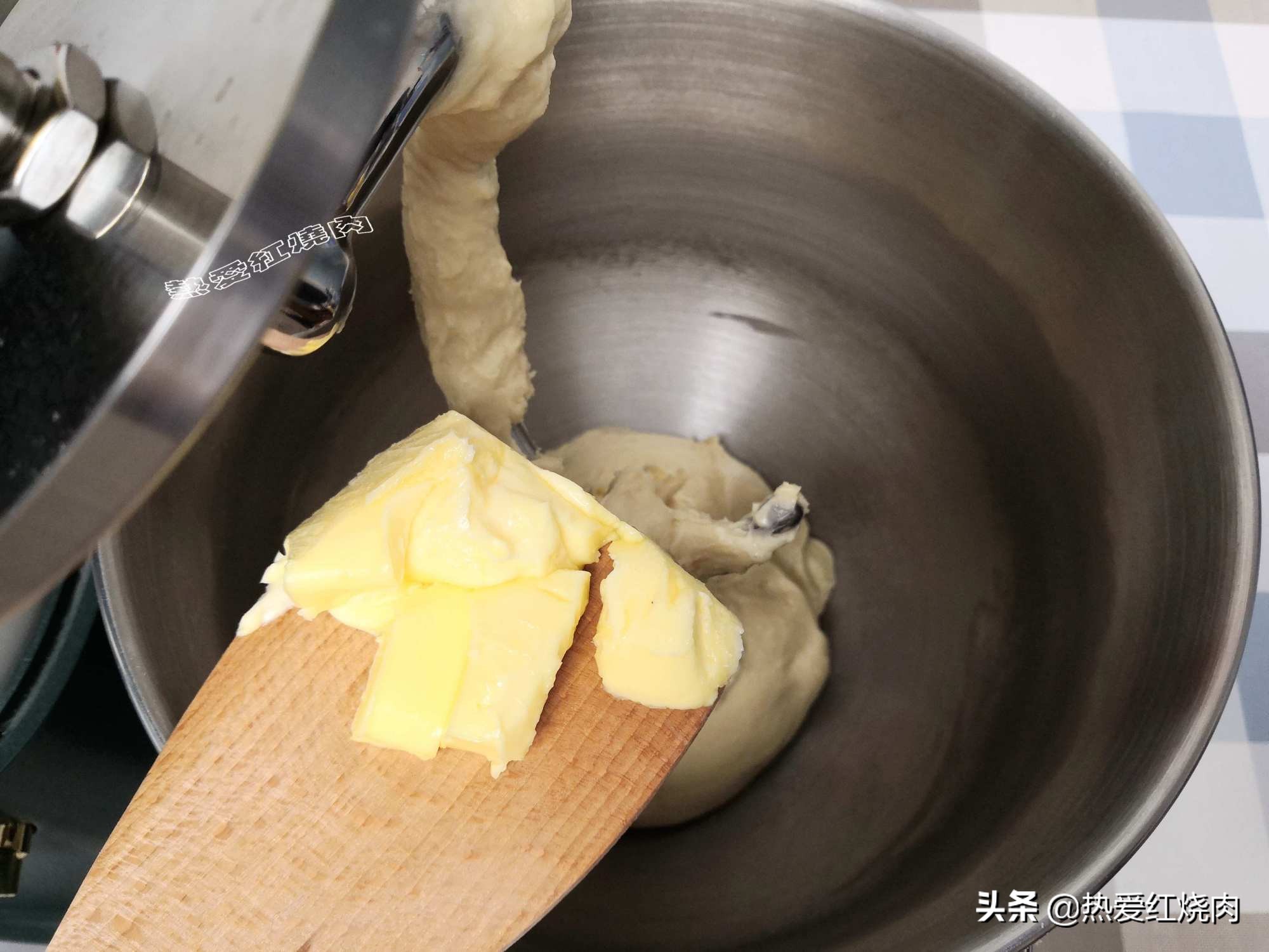 吃起来有韧劲的肉松面包,吃一口就忘不掉的肉松面包