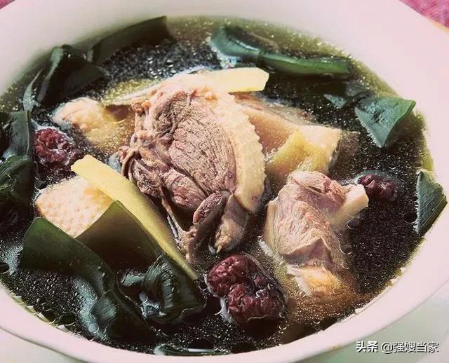 炖鸭汤什么时候放盐比较好,炖鸭汤怎么炖才好喝